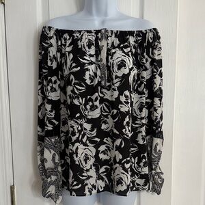 Floral Off-Shoulder Black and White Women's Top